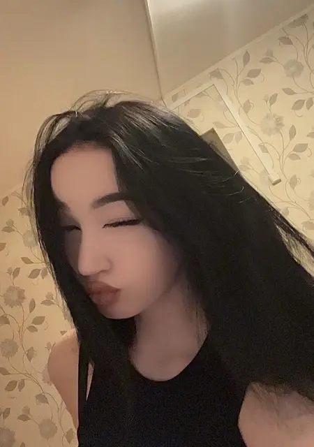 Я Милана, 19, из Читы, ищу знакомство для общения