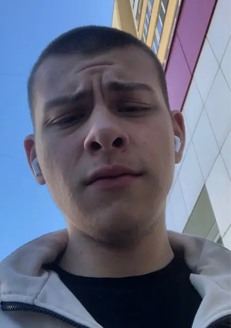 Арсений из Кирова, мне 18, познакомлюсь для дружбы