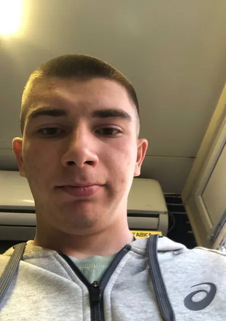 Я Максим, 19, знакомлюсь для приятного времяпровождения в Электростали