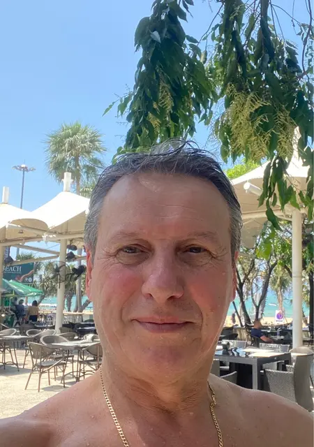 Vitali из Иванова, ищу на сайте знакомства без обязательств