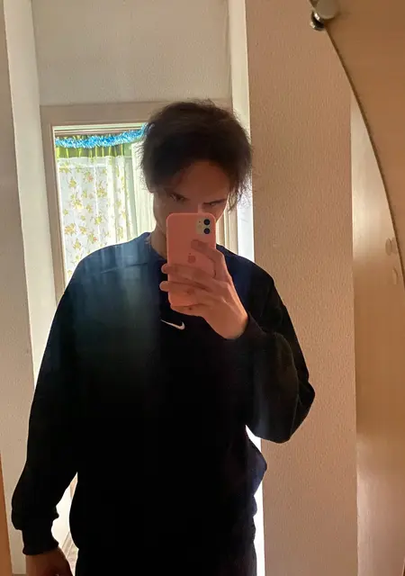 Я Артур, 18, знакомлюсь для постоянных отношений в Темрюке