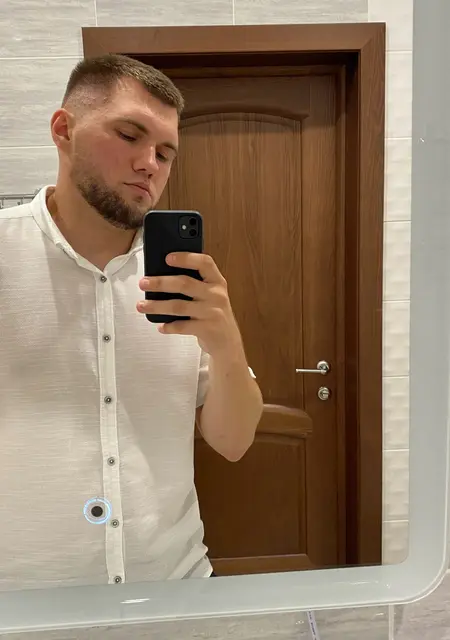 Владимир из Волжского, ищу на сайте знакомства без обязательств