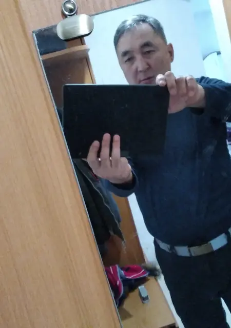 Семен из Улан-Удэ, ищу на сайте знакомства на одну ночь