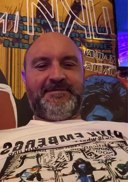 Mozik из Каширы, ищу на сайте знакомства на одну ночь