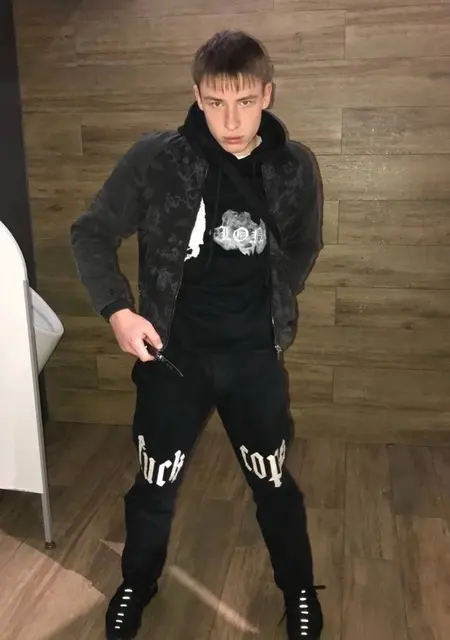 Никита из Ангарска, ищу на сайте приятное времяпровождение