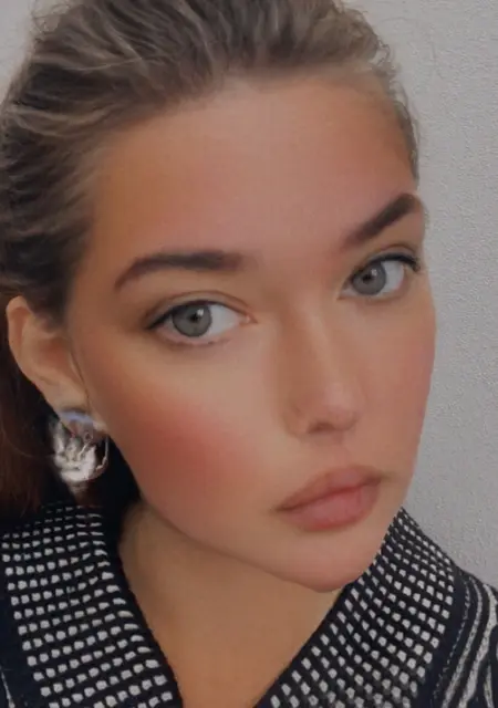 Я Ала, 35, из Южно-Сахалинска, ищу знакомство для общения