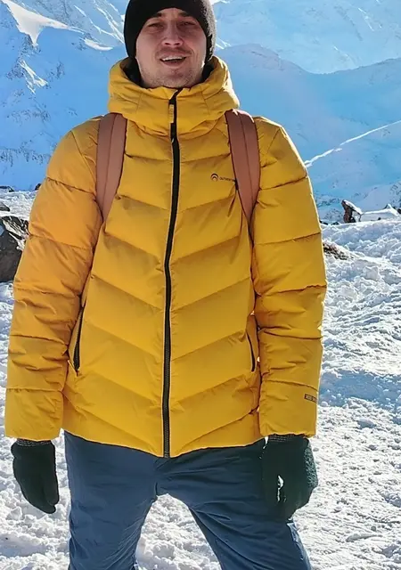 Я Иван, 34, знакомлюсь на одну ночь в Армавире