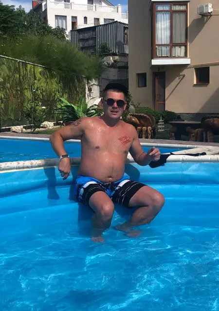 Я Александр, 38, из Новомосковска, ищу знакомство для совместных путешествий