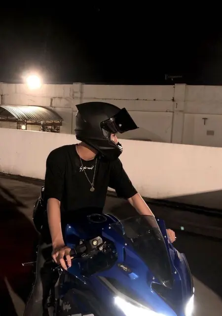 Fuad из Дербента, мне 21, познакомлюсь на одну ночь