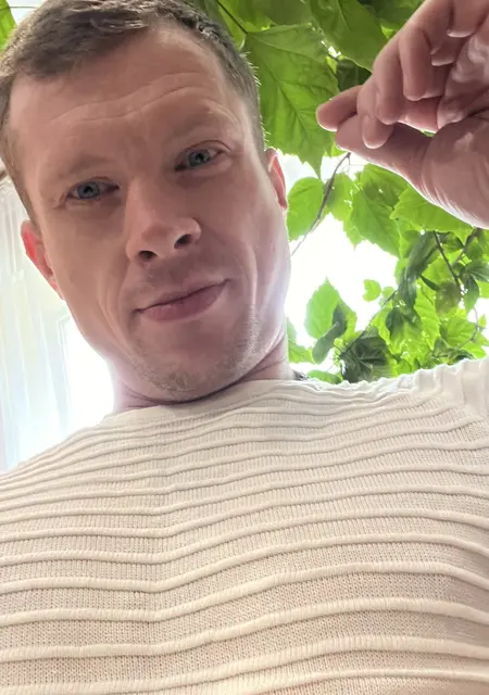 Артем из Оренбурга, мне 33, познакомлюсь без обязательств