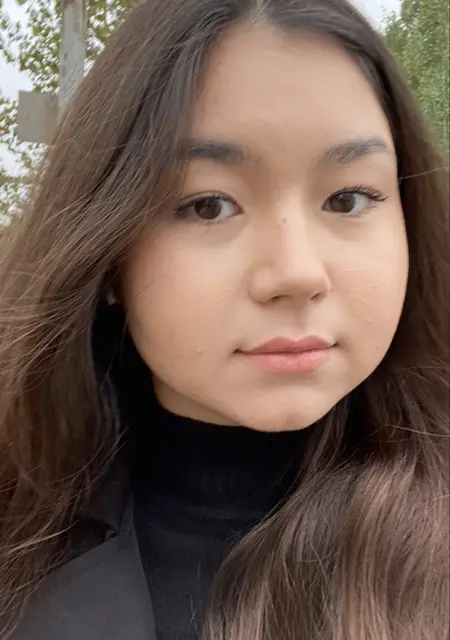 Я Азалия, 20, знакомлюсь для приятного времяпровождения в Перми