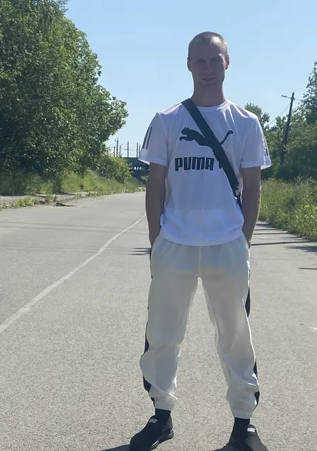 Я Владимир, 41, знакомлюсь для открытые отношения в Новосибирске