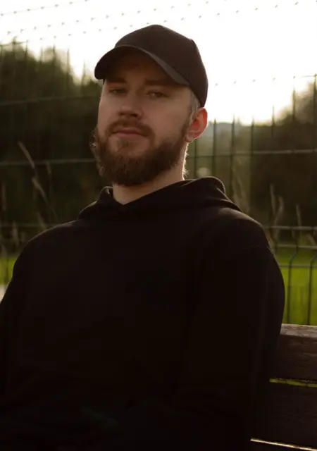 Даниил из Екатеринбурга, ищу на сайте дружбу