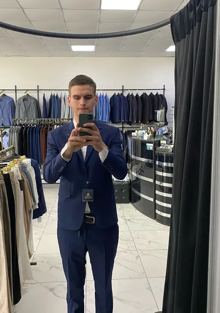 Влад из Симферополя, ищу на сайте общение