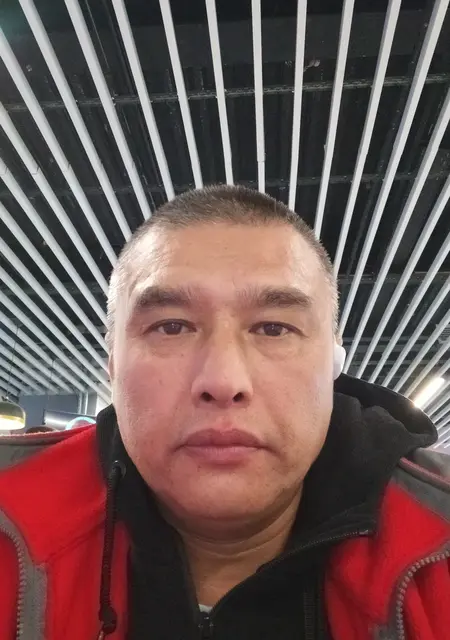 Я Андрей, 49, из Хабаровска, ищу знакомства без обязательств