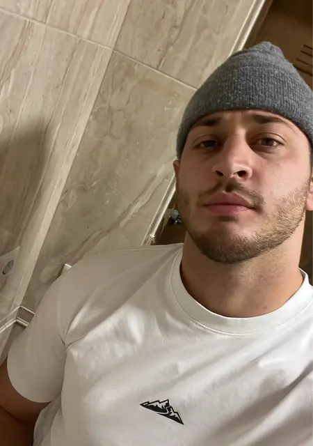 Hello из Владикавказа, ищу на сайте знакомства на одну ночь