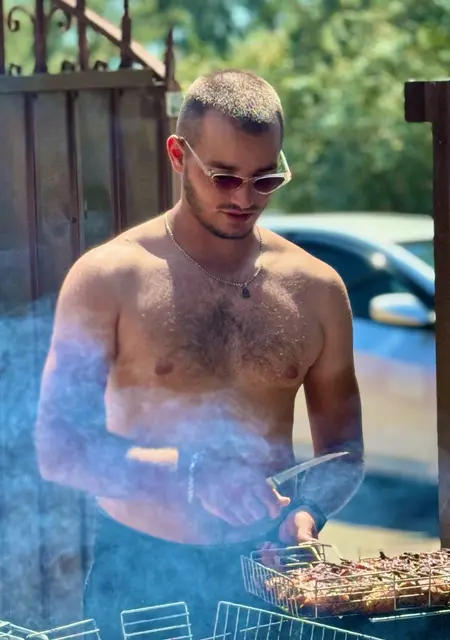 Sem из Славянска-на-Кубани, ищу на сайте знакомства на одну ночь