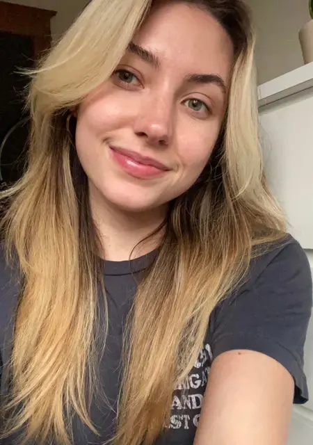 Я Оля, 29, знакомлюсь на одну ночь в Астрахани