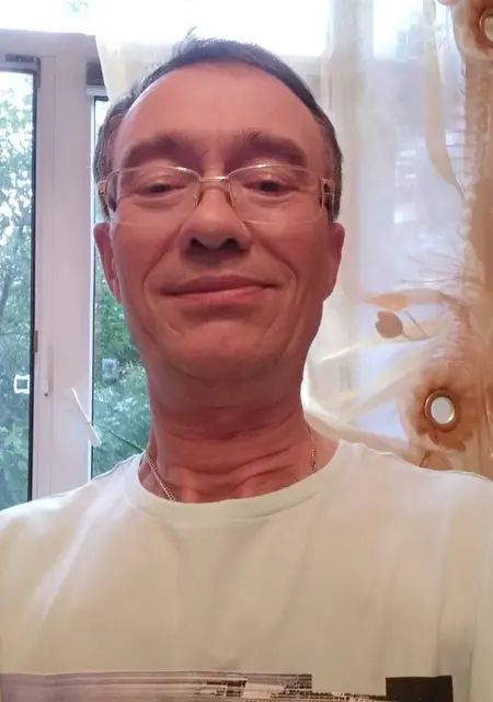 Толик из Уфы, ищу на сайте дружбу