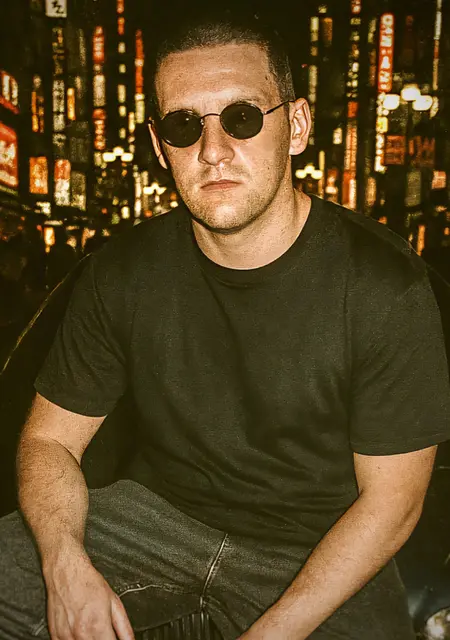 Я Андрей, 29, из Белгорода, ищу знакомства без обязательств