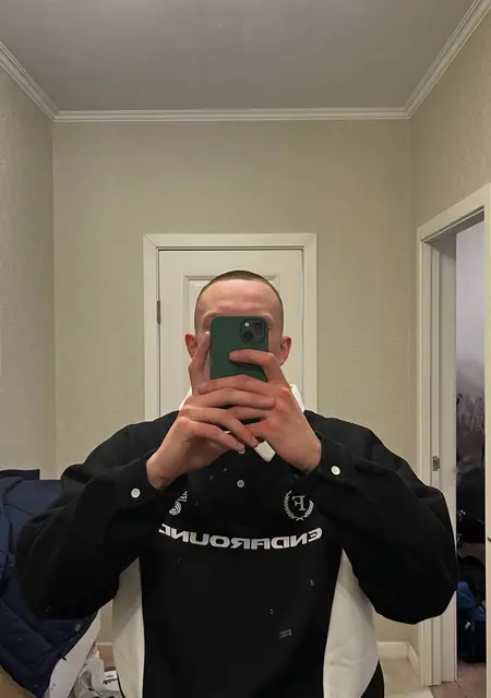 Артём из Смоленска, ищу на сайте знакомства на одну ночь