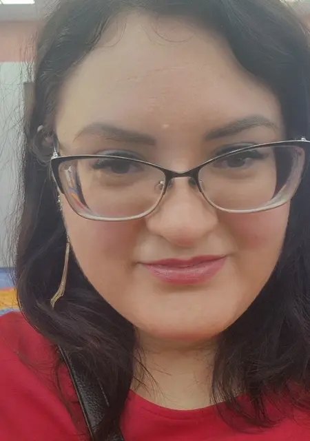 Я Лина, 34, знакомлюсь для приятного времяпровождения в Новосибирске