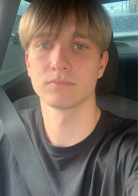 Никита из Пензы, ищу на сайте общение