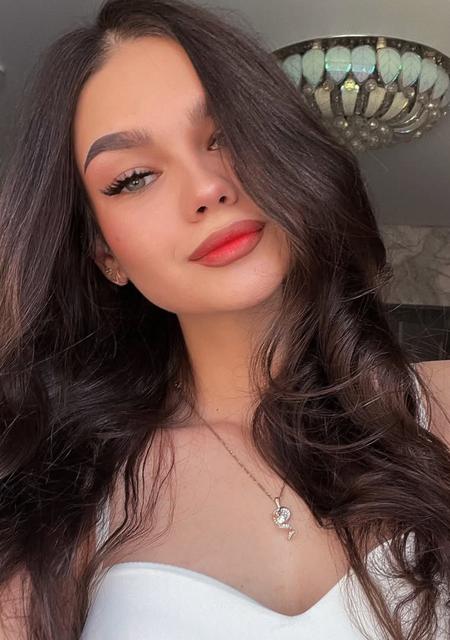 Я Катерина, 20, из Москвы, ищу знакомство для постоянных отношений