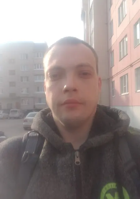 Сергей из Пскова, ищу на сайте знакомства без обязательств