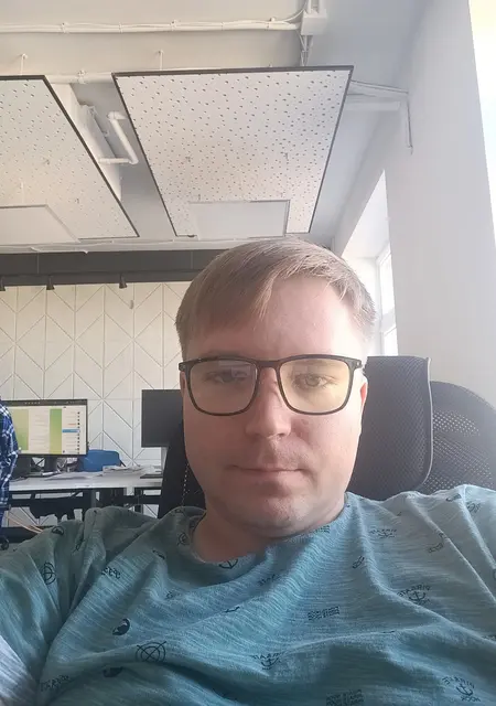 Славик из Новочеркасска, ищу на сайте знакомства на одну ночь