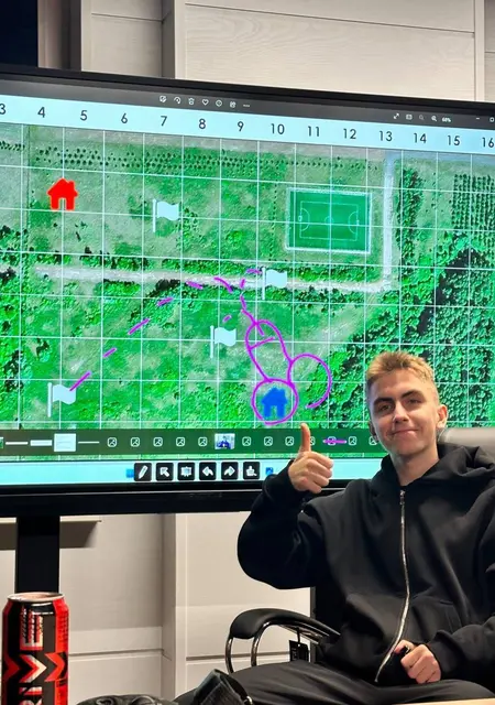 Я Daniel, 21, знакомлюсь без обязательств в Елабуге