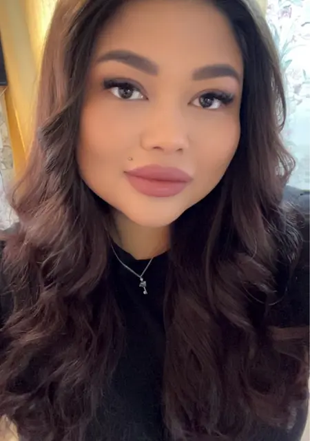 Дарина из Хабаровска, мне 27, познакомлюсь для дружбы