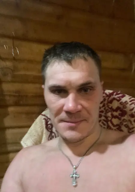 Я Дмитрий, 34, из Верхней Пышмы, ищу знакомство для приятного времяпровождения