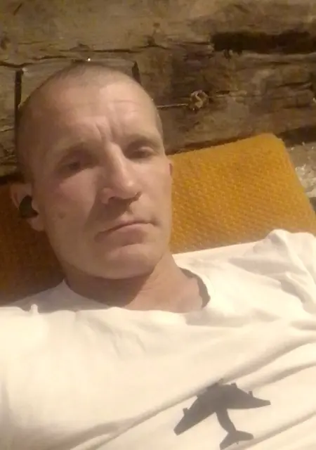 Гри из Москвы, ищу на сайте знакомства на одну ночь