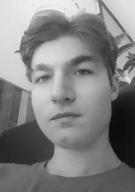 Я Miron, 20, из Кирова, ищу знакомство для открытые отношения