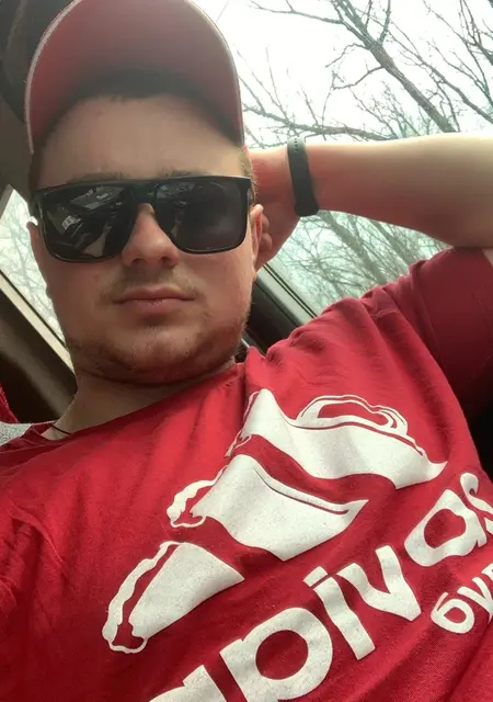 Олег из Липецка, ищу на сайте знакомства без обязательств