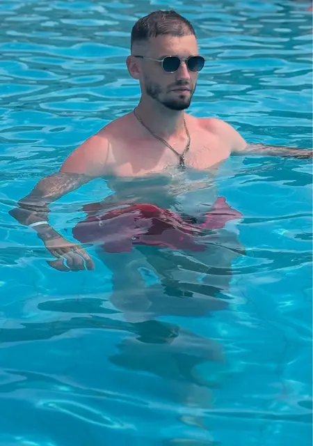 Oleg из Москвы, ищу на сайте вирта