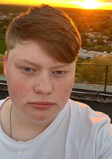 Aleksandr из Каменска-Уральского, мне 18, познакомлюсь для дружбы