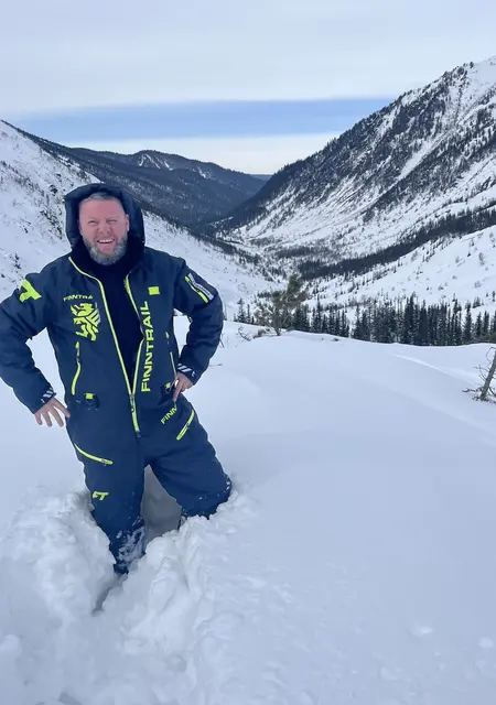 Я Дмитрий, 44, из Иркутска, ищу знакомство для постоянных отношений