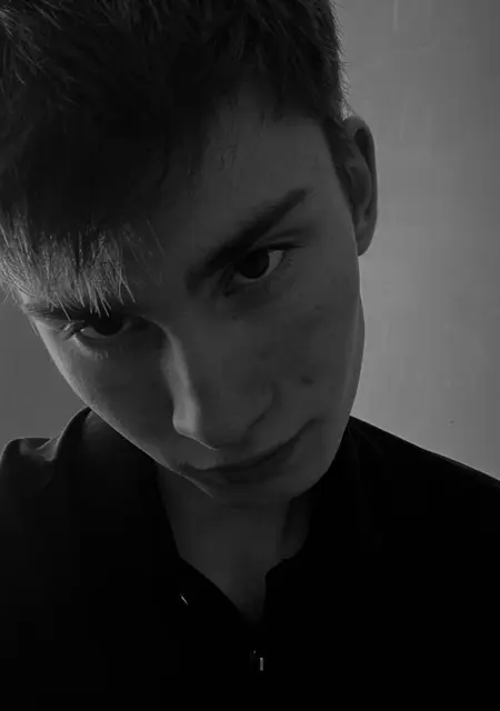 Артем из Южно-Сахалинска, ищу на сайте знакомства без обязательств