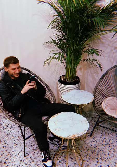 Я Арам, 32, из Воронежа, ищу знакомства на одну ночь