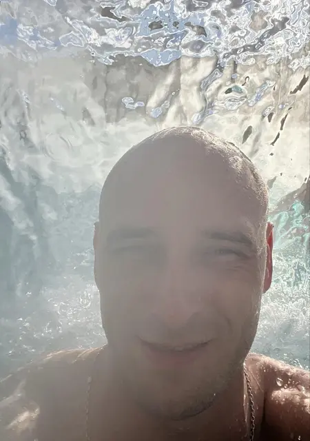 Я Вячеслав, 39, знакомлюсь для постоянных отношений в Жигулевске