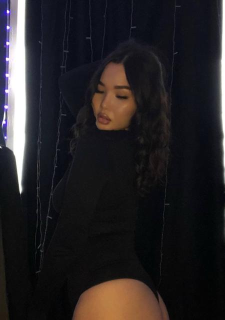 Карина из Абакана, ищу на сайте знакомства на одну ночь