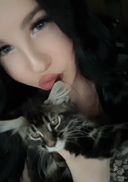 Саша из Челябинска, мне 19, познакомлюсь на одну ночь