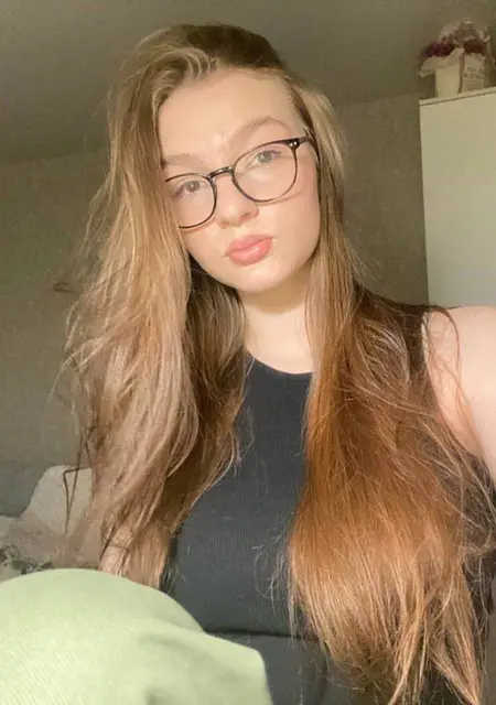 Анастейша из Октябрьского, мне 23, познакомлюсь для вирта