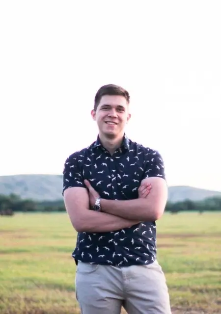 Я Виктор, 26, из Орла, ищу знакомства на одну ночь