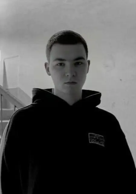 Максим из Иванова, мне 20, познакомлюсь для вирта