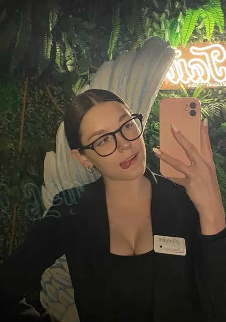 Я Анастасия, 20, знакомлюсь для вирта в Екатеринбурге