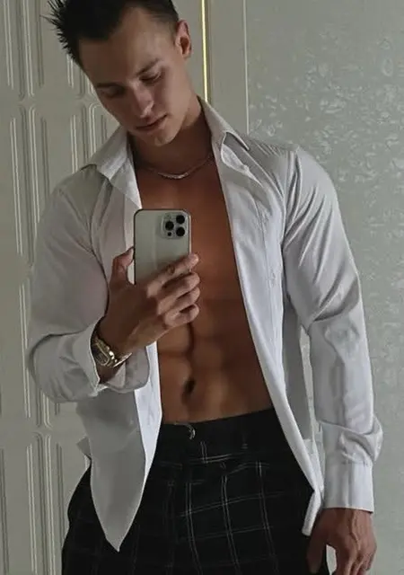 Я Alex, 27, знакомлюсь для вирта в Оренбурге