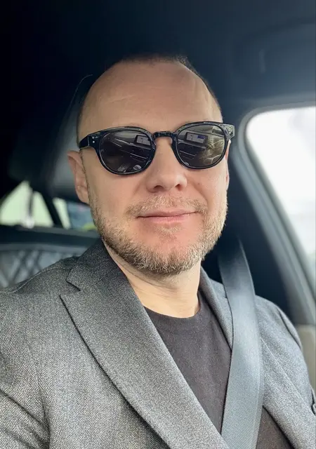 Ugin из Краснодара, мне 41, познакомлюсь для постоянных отношений